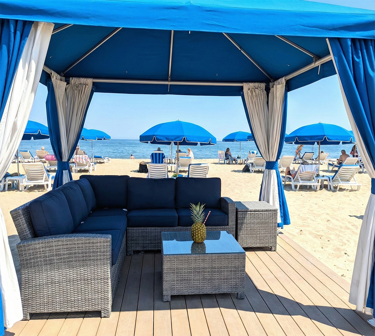 Premium VIP Cabana